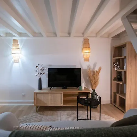 Le St Jean - 26M2 Vieux Lyon Apartment *
